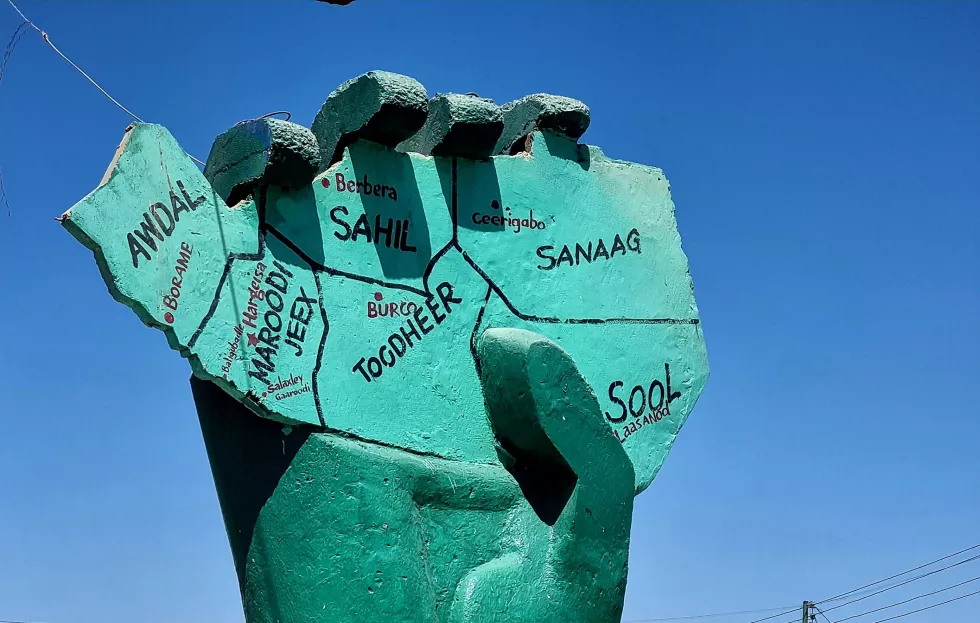 The regions of Somaliland depicted in a statue at the entrance of Hargeisa